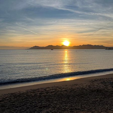 Cannes, Croisette, Palais Miramar Exterior foto