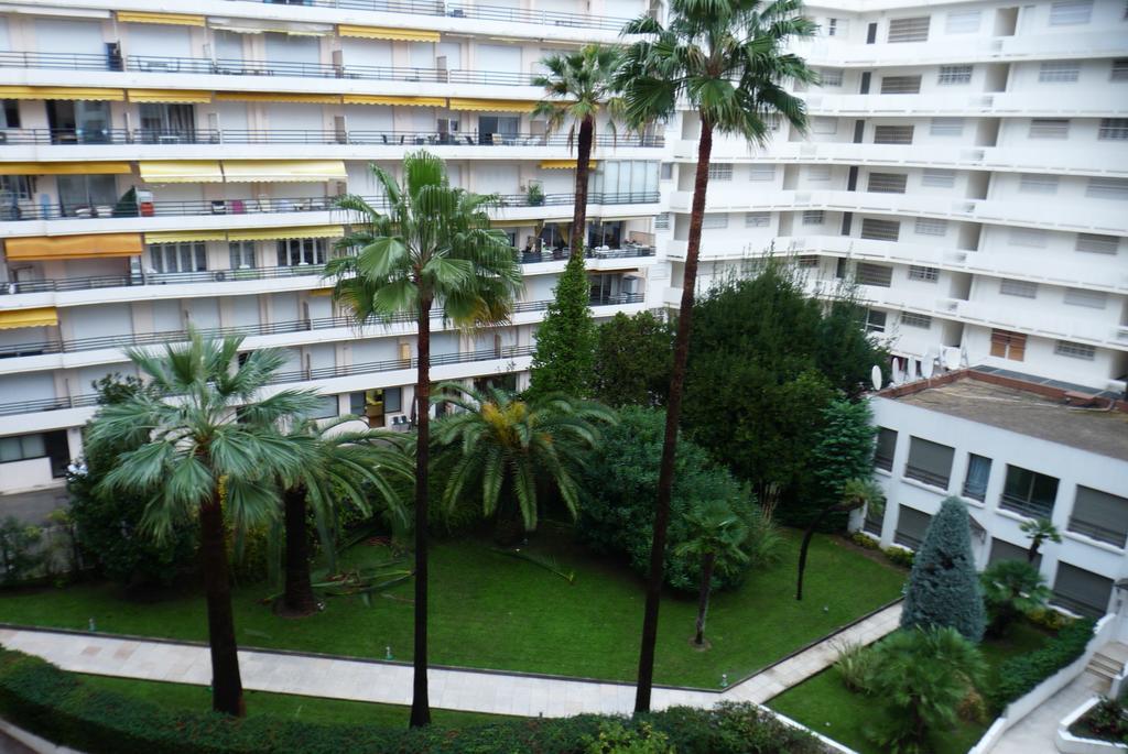 Cannes, Croisette, Palais Miramar Zimmer foto