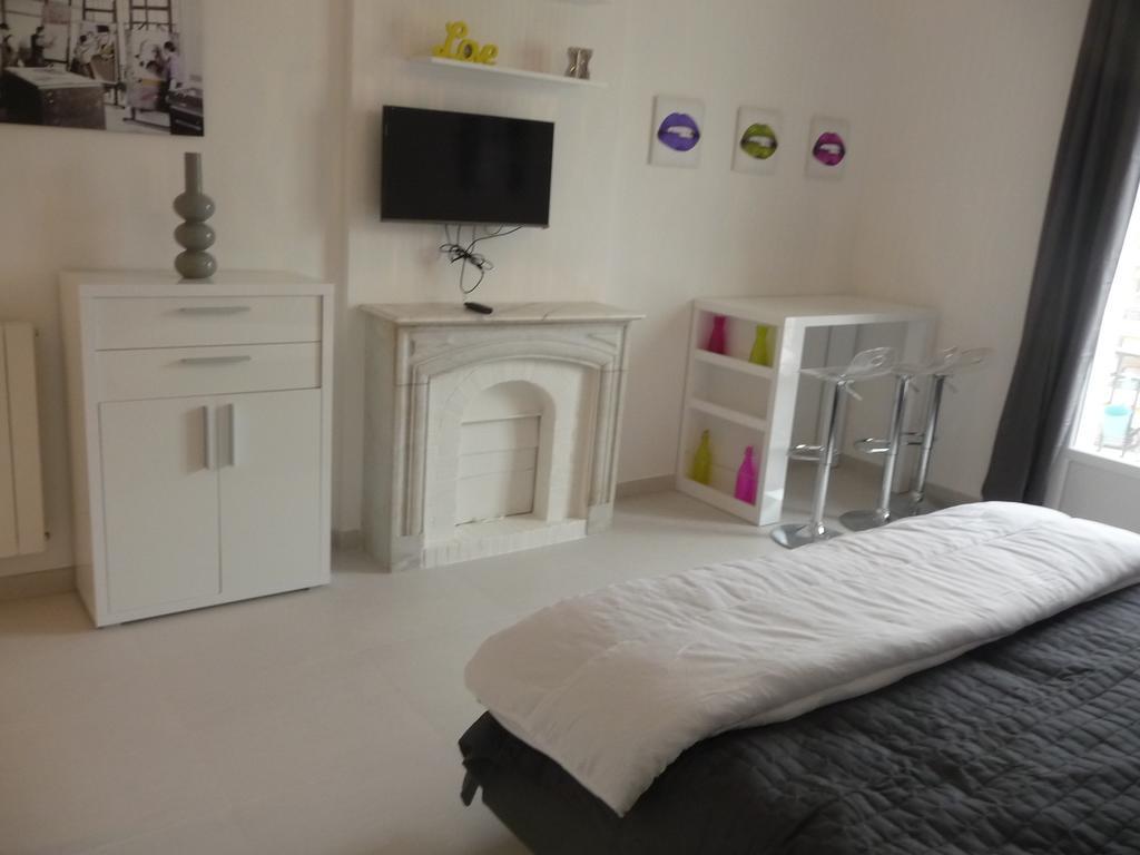 Cannes, Croisette, Palais Miramar Zimmer foto