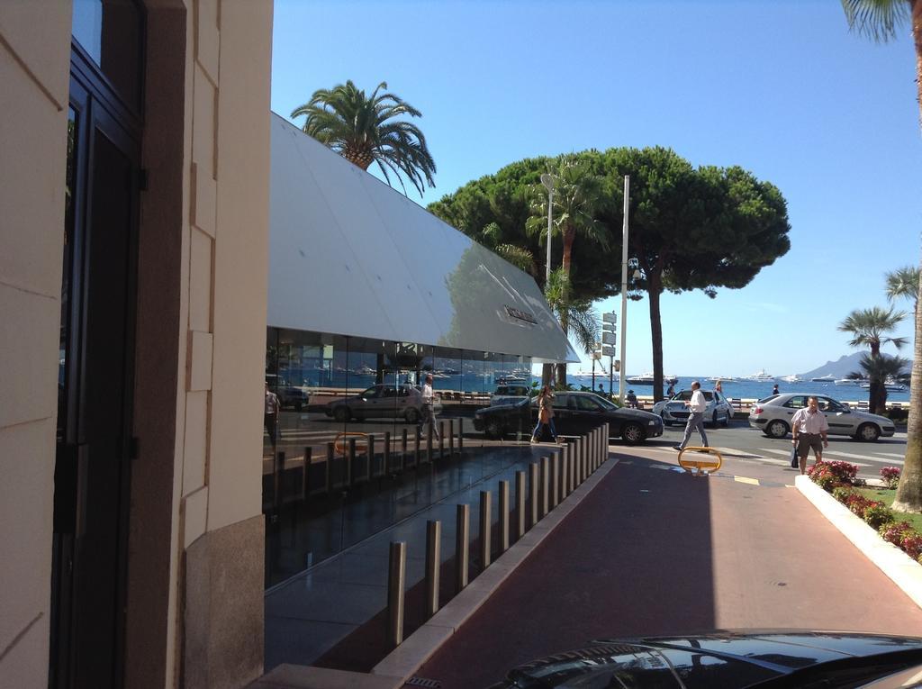 Cannes, Croisette, Palais Miramar Zimmer foto