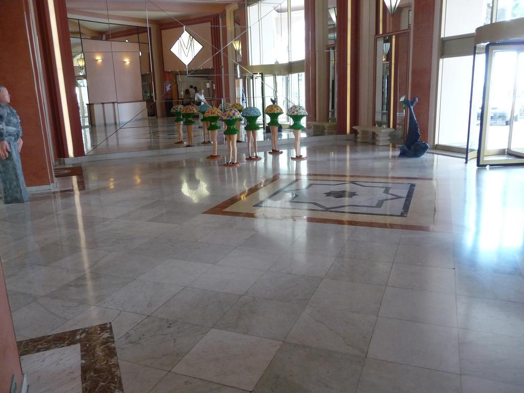 Cannes, Croisette, Palais Miramar Exterior foto