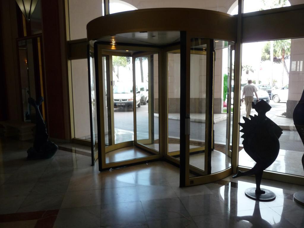 Cannes, Croisette, Palais Miramar Exterior foto